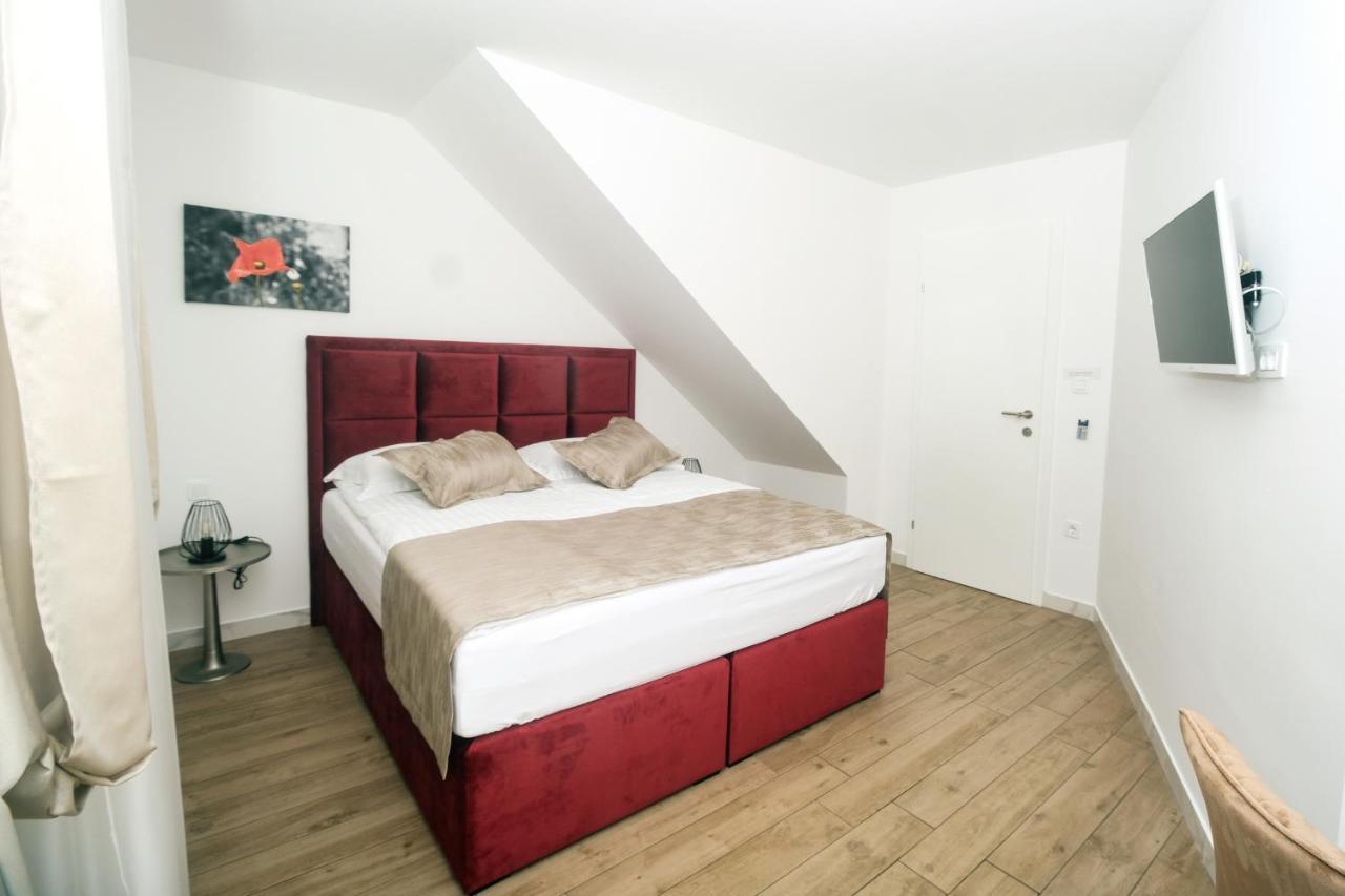 Luxury Guesthouse Bepa スプリト エクステリア 写真